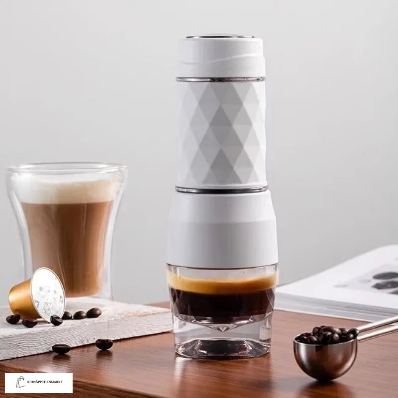 Die ultimative tragbare Kaffeemaschine für unterwegs - Cafelffe Tripresso